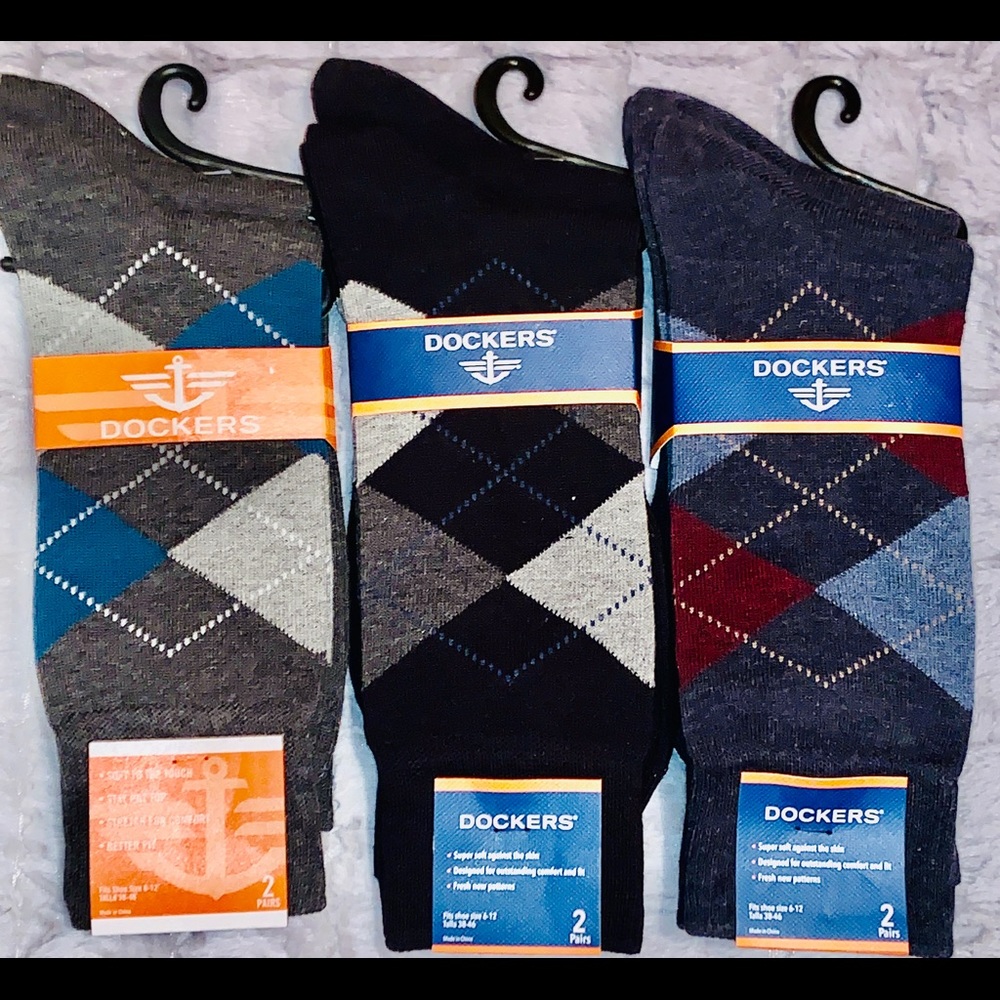 Mens NWT Dockers Brand sock bundle, 6 pairs total